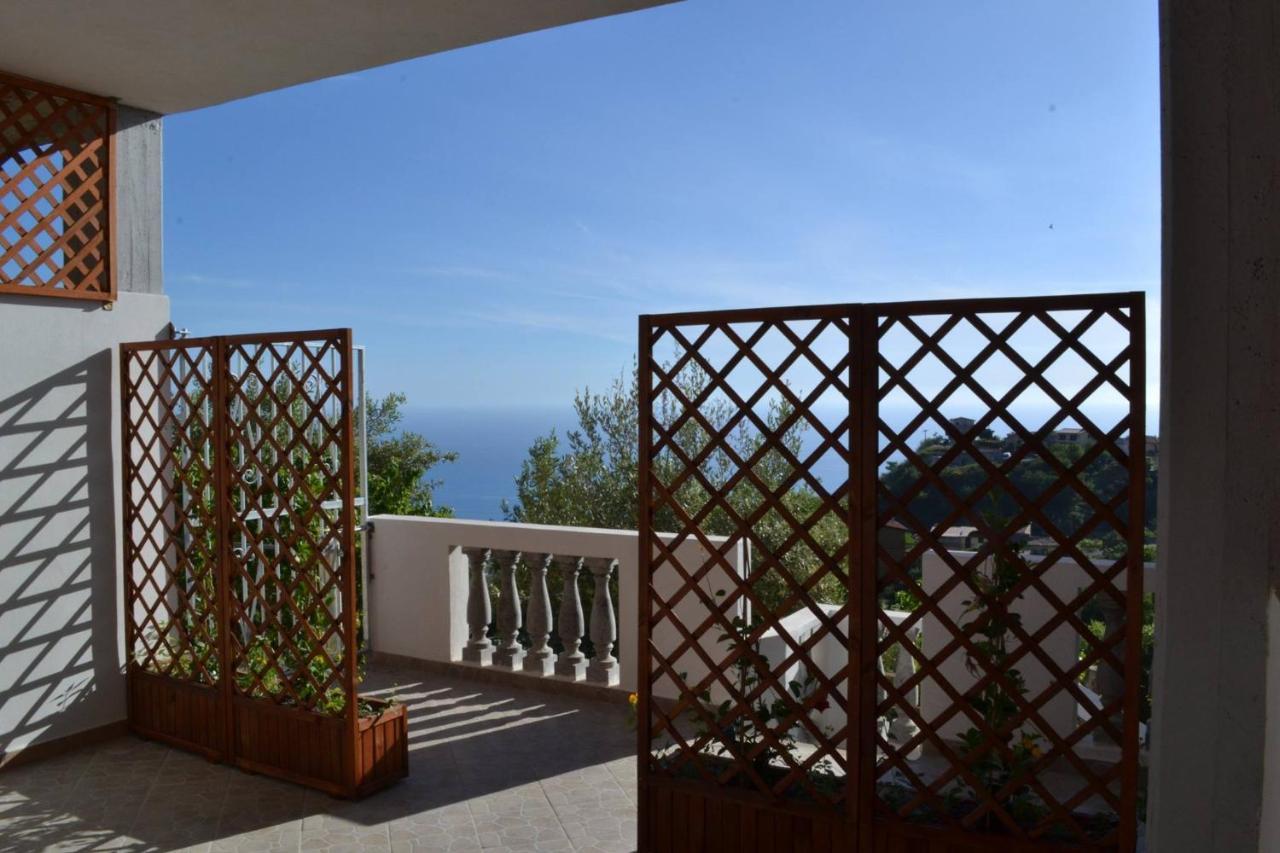 B&B Verzavo Cetraro Exteriör bild